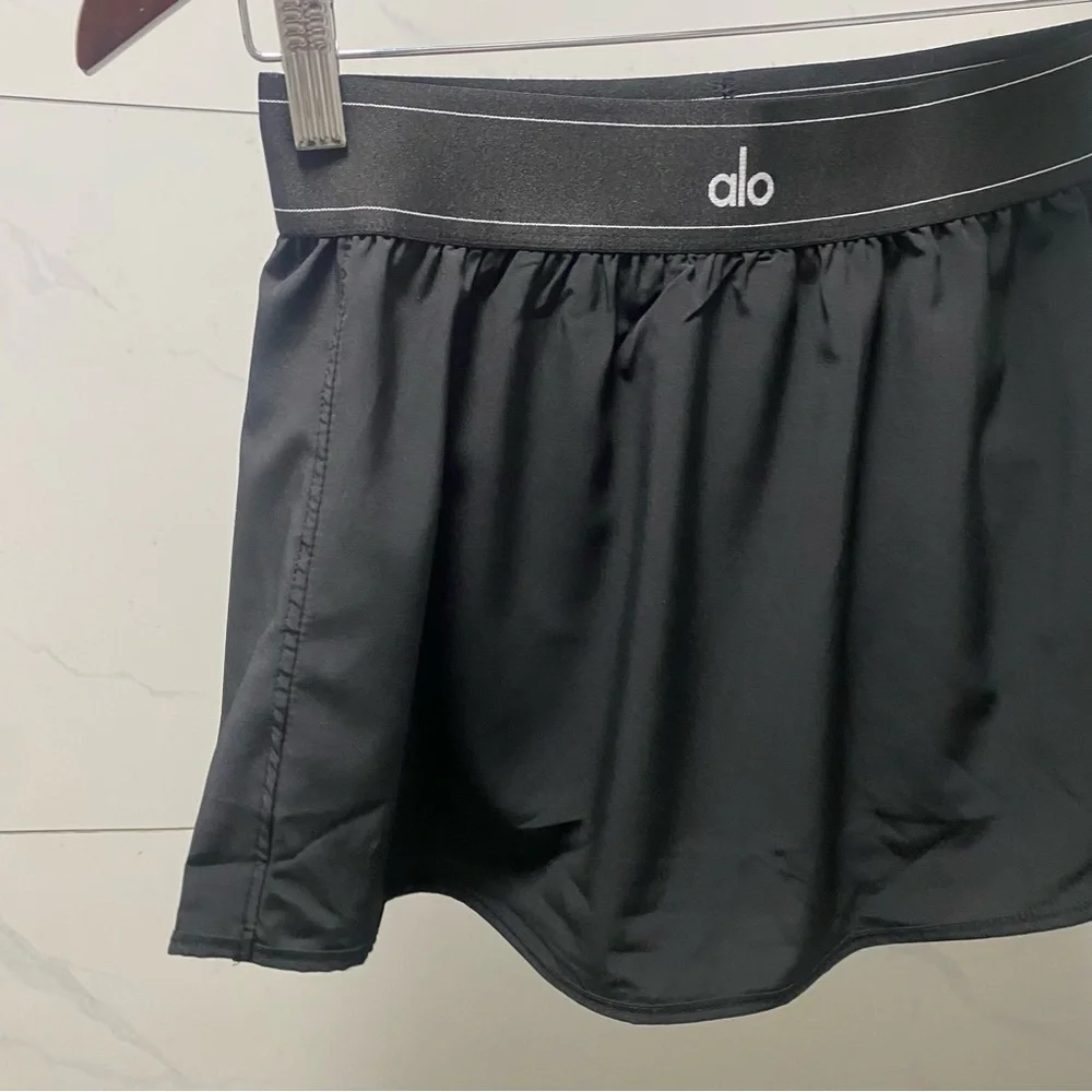 ALO Yoga Elegant Black Circle Skirt